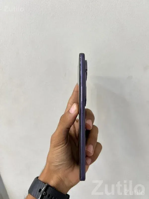 Vivo V40 Purple 5G Smartphone - મોબાઇલ ફોન - રાજકોટ શહેર - Image 2