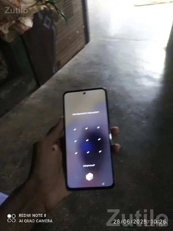 Vivo Silver Smartphone with Dual Camera - Mobile Phones - Upleta - Image 2