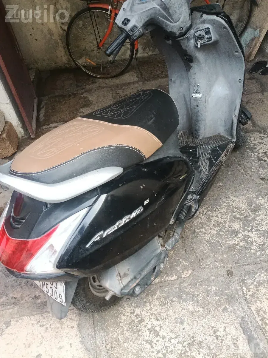 Honda Activa 2018 Model Black Scooter - Bikes - Upleta - Image 3
