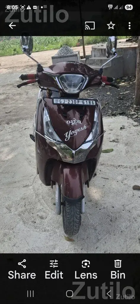 2022 Hero Destini 125 Scooter in Noble Red - Bikes - Umreth - Image 3