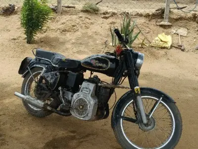 Royal Enfield Bullet 350 Diesel 1977 Royal Enfield Bullet 350 Diesel 1977