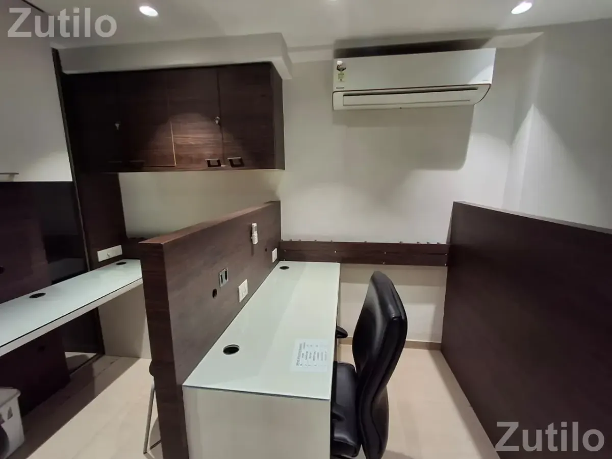 Fully furnished primium location office - દુકાનો - અમદાવાદ શહેર - Image 2