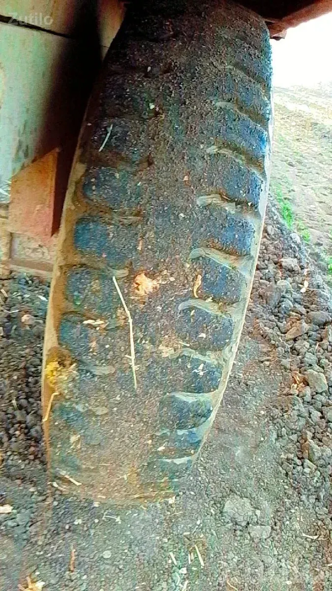 Used Tractor Trolley Trailer for Sale - બાંધકામના વાહનો - લાલપુર - Image 2