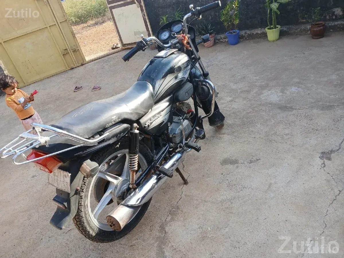 2014 Scooter in Good Condition for Sale - બાઇક્સ - તલાલા - Image 3