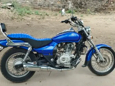 Bajaj avenger 220