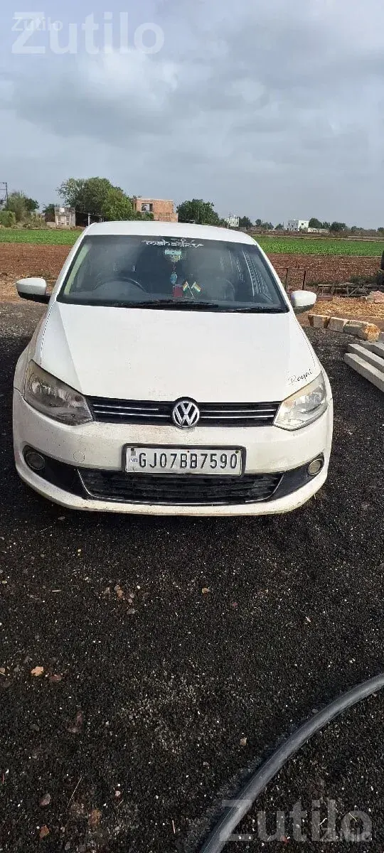 Volkswagen Vento 1.6 2011 Sedan - કાર - કલ્યાણપુર - Image 2