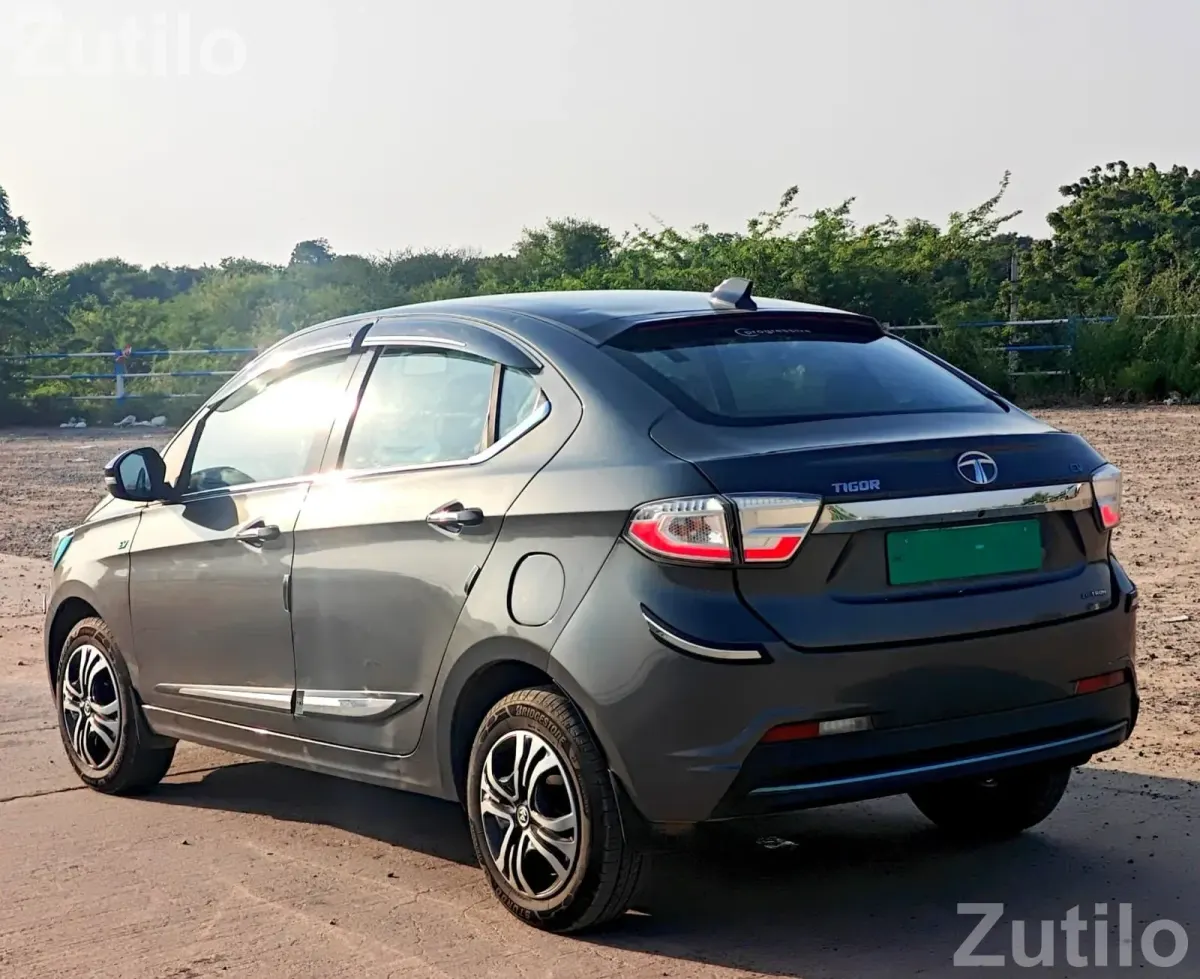 Tata Tigor EV XZ+ - કાર - અમદાવાદ શહેર - Image 4