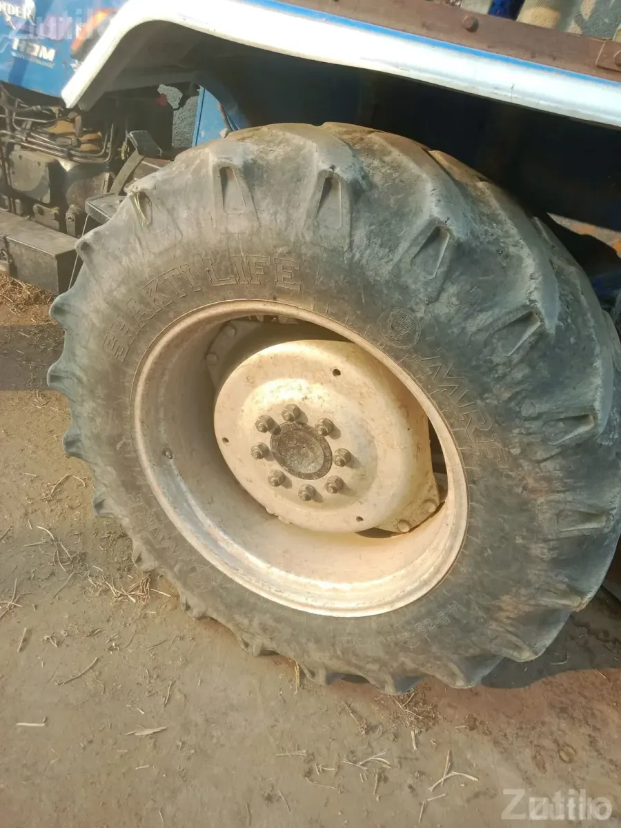MRF 14.9x28 Tractor Tyre - Auto Parts - Gondal - Image 4