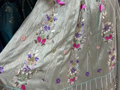 Choli Choli