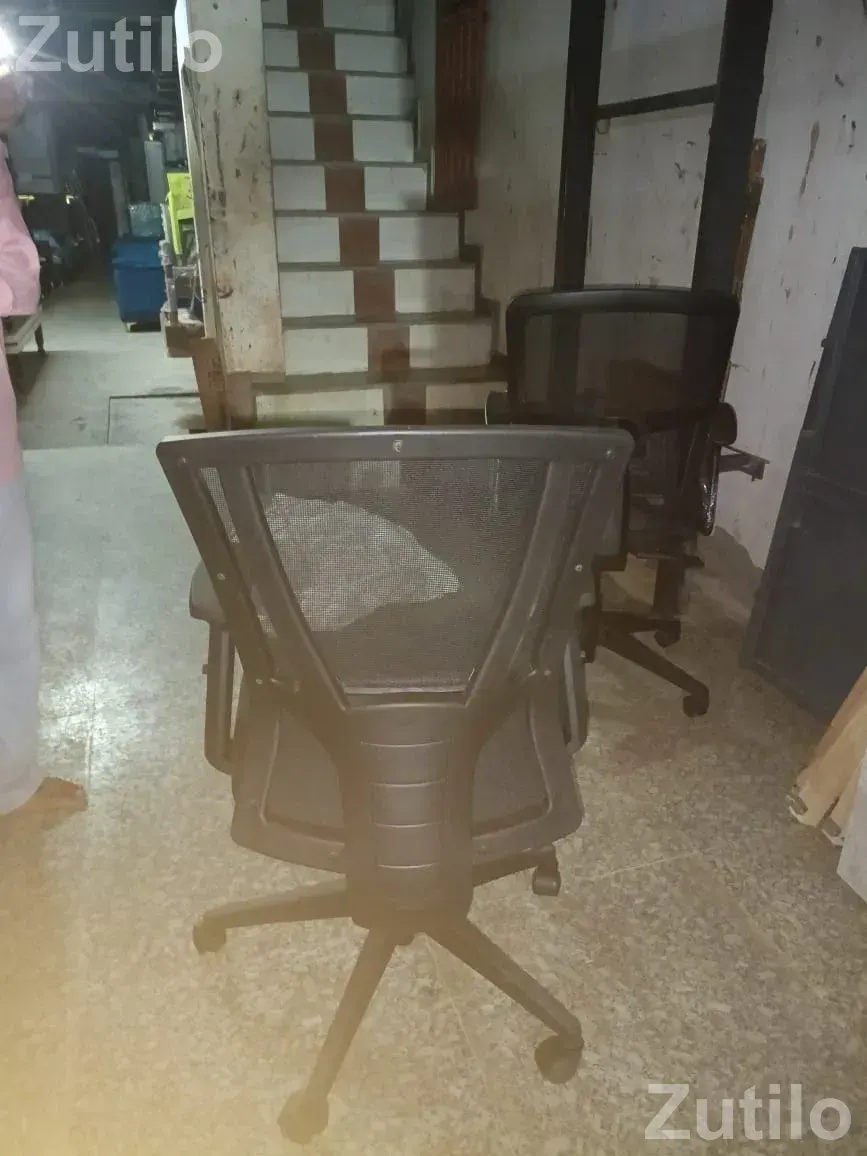 Revolving chair - ઓફિસ ફર્નિચર - બાવળા - Image 4