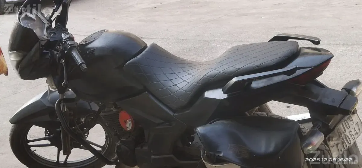 Hero Xtreme Black Motorcycle - બાઇક્સ - રાજુલા - Image 1