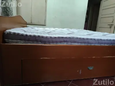 King size Bed for sale King size Bed for sale