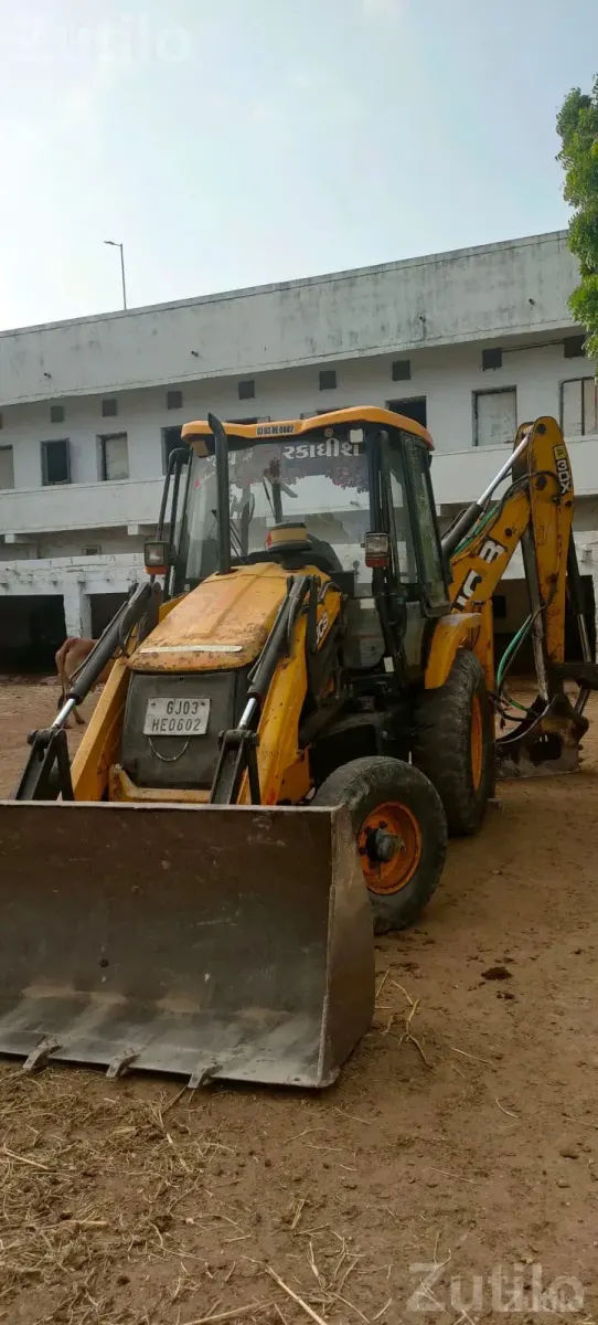 2014 JCB With Breaker, No Welding - બાંધકામના વાહનો - પોરબંદર - Image 4