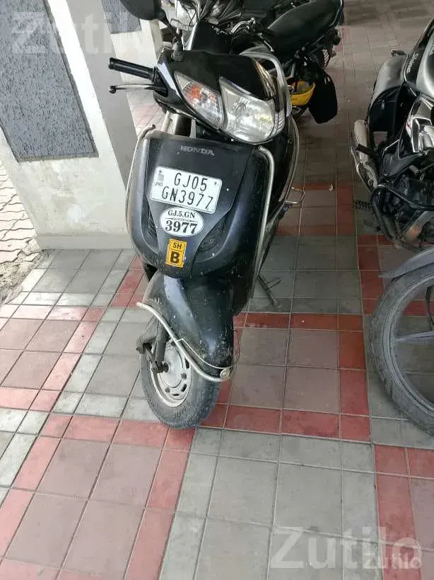 Honda Activa 2010 Scooter - બાઇક્સ - સુરત શહેર - Image 2