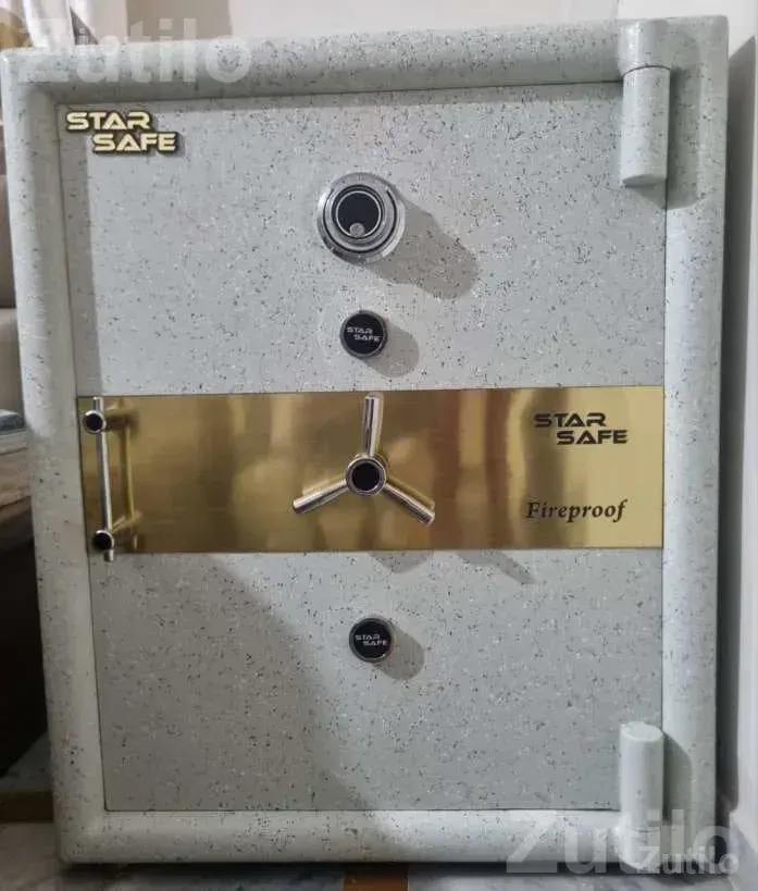Star Safe Fireproof Locker New - Office Furniture - Gondal - Image 3
