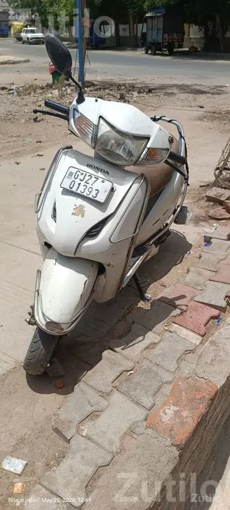 Honda Activa 2013 Petrol Scooter - Bikes - Ahmedabad City - Image 2