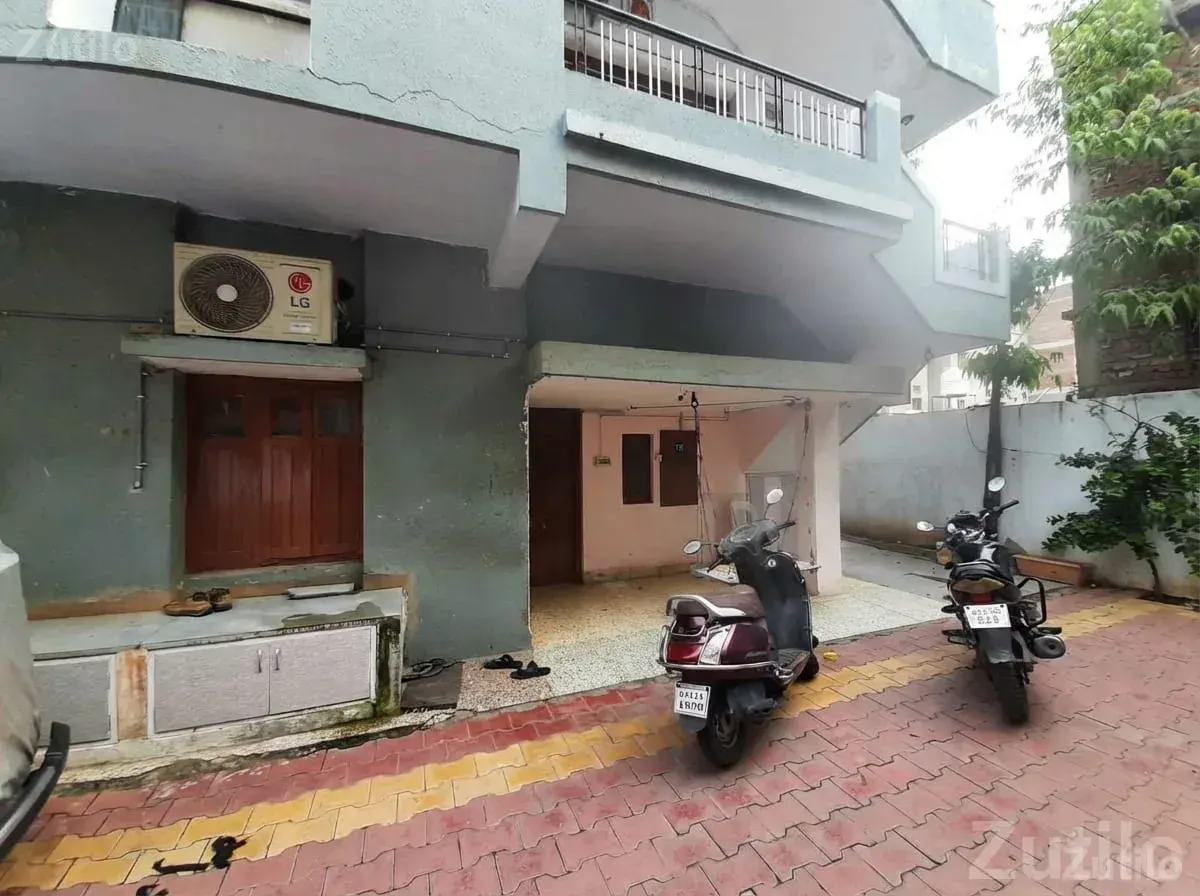 Spacious 2 Floor Terrace House for Sale - House for Sale - Bavla - Image 2