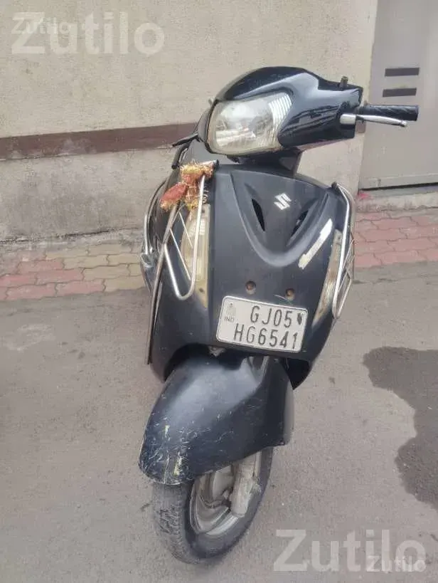 Suzuki Access 125 2011 Scooter - બાઇક્સ - સુરત શહેર - Image 2