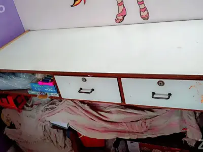 Study table in good condition Study table in good condition