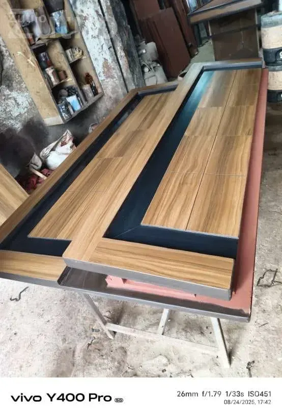 6x6 Wooden Bed Frame in Black Polish - પલંગ અને ગાદલા - અમદાવાદ શહેર - Image 3