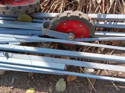 Set of 8 Metal Wheels for Trolley or Frame Set of 8 Metal Wheels for Trolley or Frame