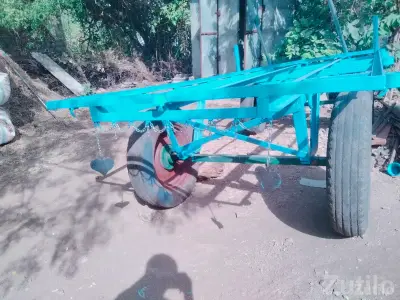 Heavy Duty Two-Wheel Farm Cart Trailer Heavy Duty Two-Wheel Farm Cart Trailer