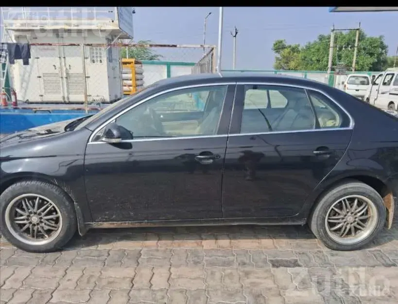 Volkswagen Jetta 2010 Diesel Car - Cars - Himmatnagar - Image 3