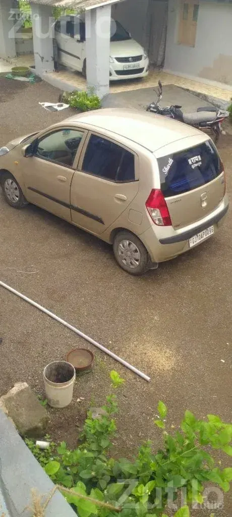 Hyundai i10 Magna 2010 Car for Sale - કાર - જામજોધપુર - Image 3