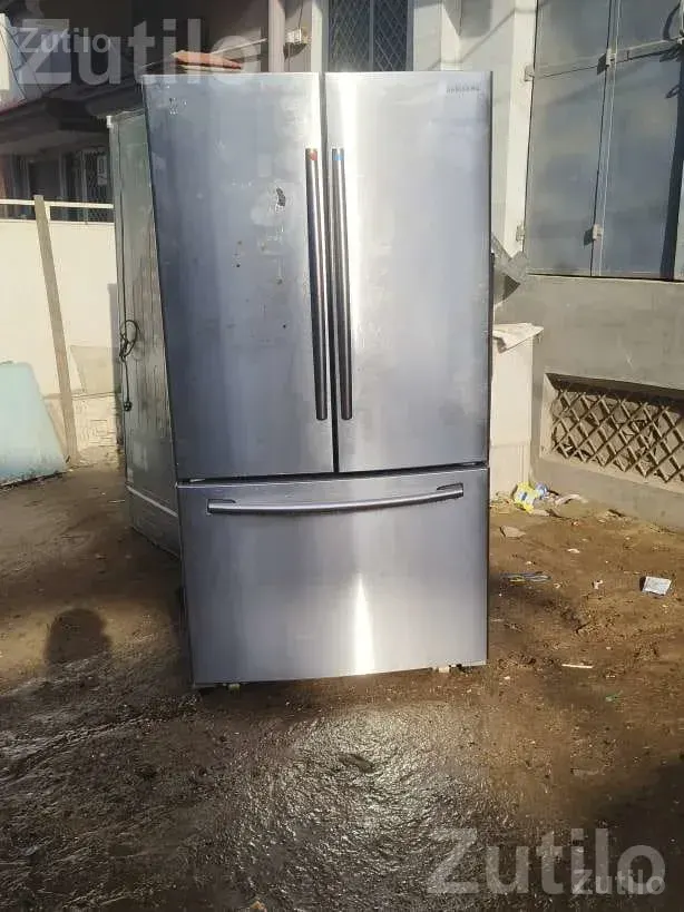 Samsung 700 L Side by Side Refrigerator - Refrigerators - Godhra - Image 2