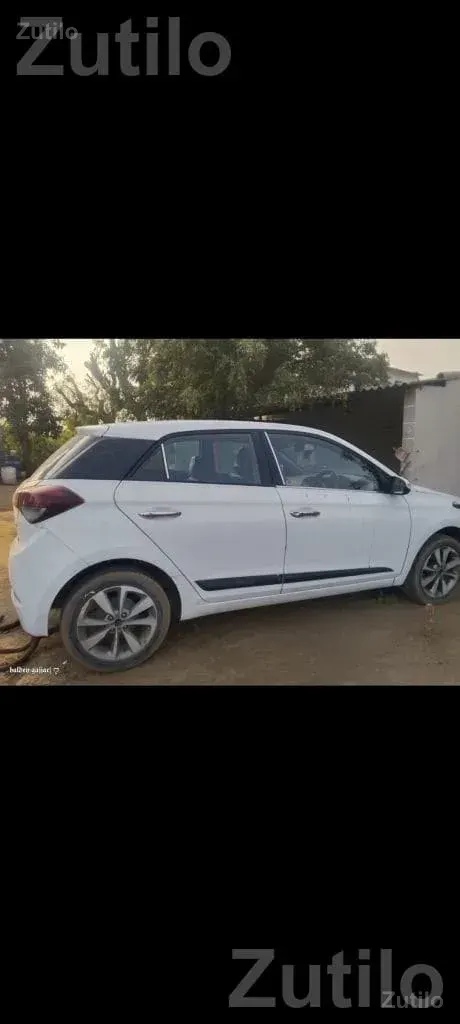 2015 Hyundai i20 Diesel with Working AC - Cars - Bhabhar - Image 3