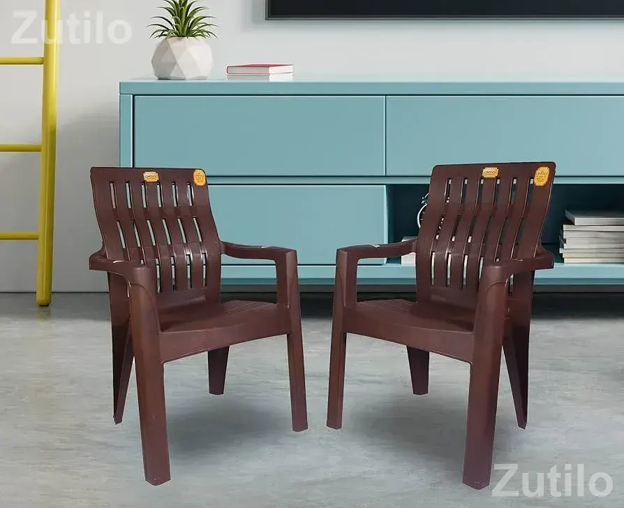 Plastic chair - Chairs, Stools & Seating - Surat City - Image 1