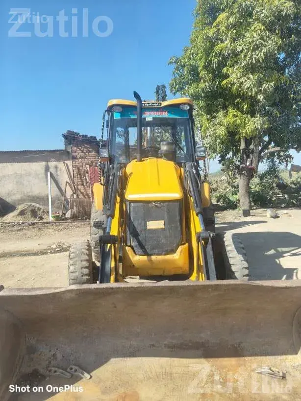 JCB Backhoe Loader 2017 Model - બાંધકામના વાહનો - વિસાવદર - Image 2