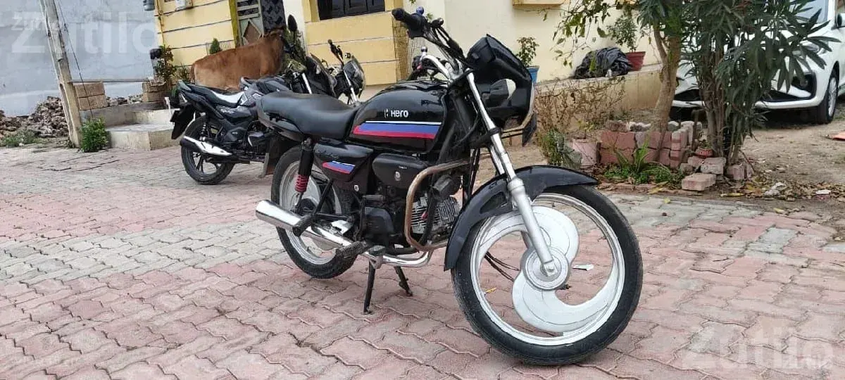 Hero Splendor Plus 2019 Self Start Bike - બાઇક્સ - જુનાગઢ - Image 3