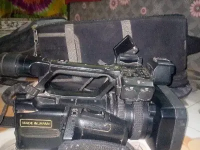 Professional Made in Japan Video Camera Professional Made in Japan Video Camera