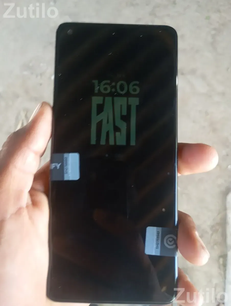 One plus 10 pro 5g 12 GB Ram 256 display copy All original - મોબાઇલ ફોન - રાપર - Image 3