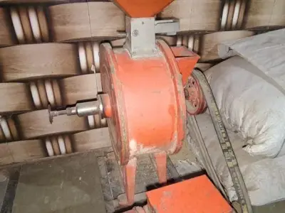 Stone Flour Mill Machine with 2 HP Motor Stone Flour Mill Machine with 2 HP Motor