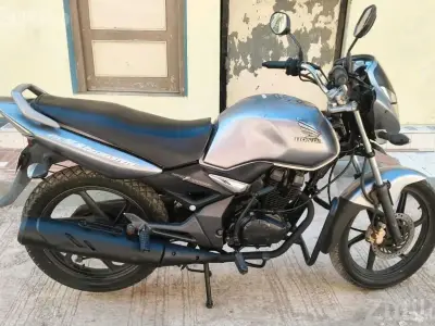 Honda CB Unicorn Bike in Good Condition Honda CB Unicorn Bike in Good Condition