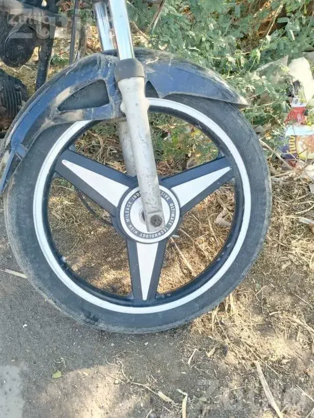 Used Bicycle with Alloy Wheel - Bicycles - Botad - Image 3
