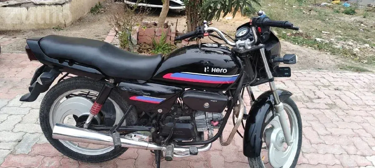 Hero Splendor Plus 2019 Self Start Bike - બાઇક્સ - જુનાગઢ - Image 2