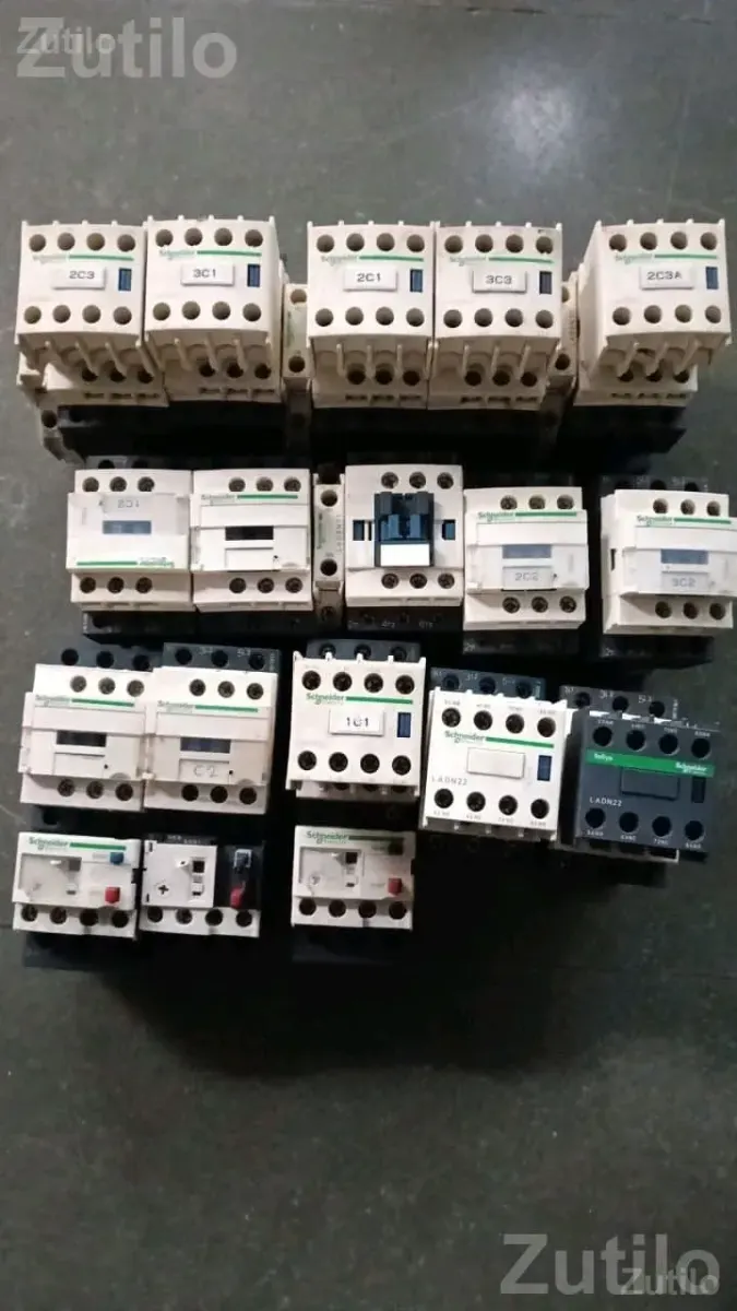 Siemens 3TF52 Electrical Contactor Unit - Industrial Spare Parts - Bhavnagar City - Image 3