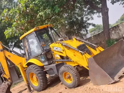 JCB 3DX Backhoe Loader with Kirloskar Engine