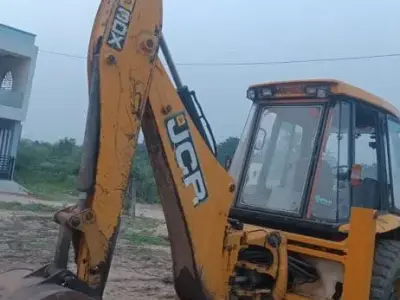 JCB 3DX Backhoe Loader 2011 Model