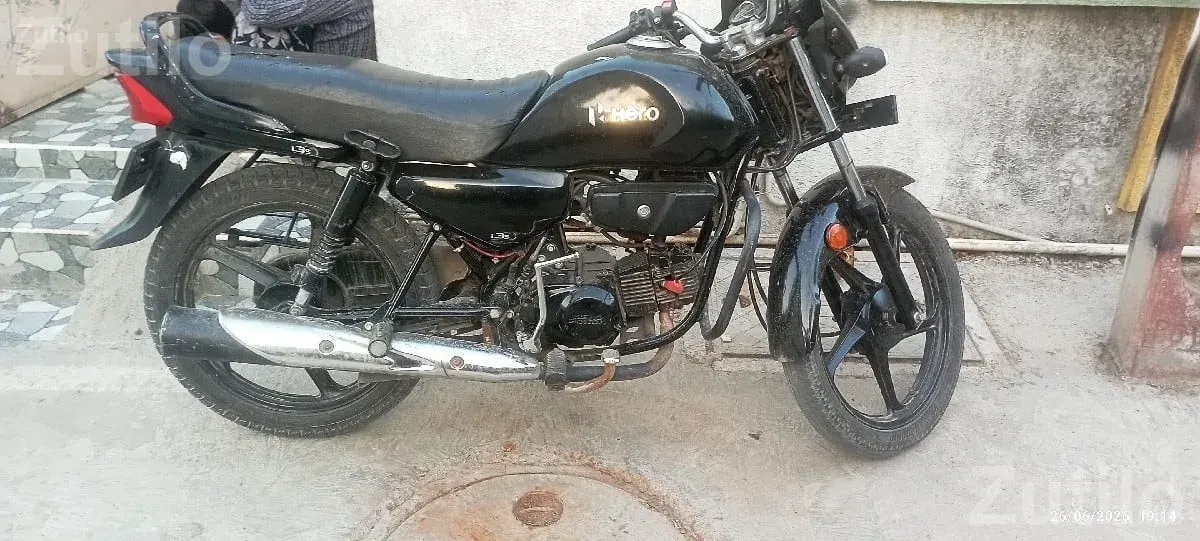 Hero Deluxe 2012 Motorcycle Second Owner - બાઇક્સ - જુનાગઢ - Image 2