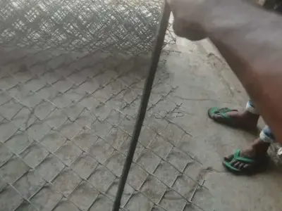 Iron Wire Mesh Making Machine Iron Wire Mesh Making Machine