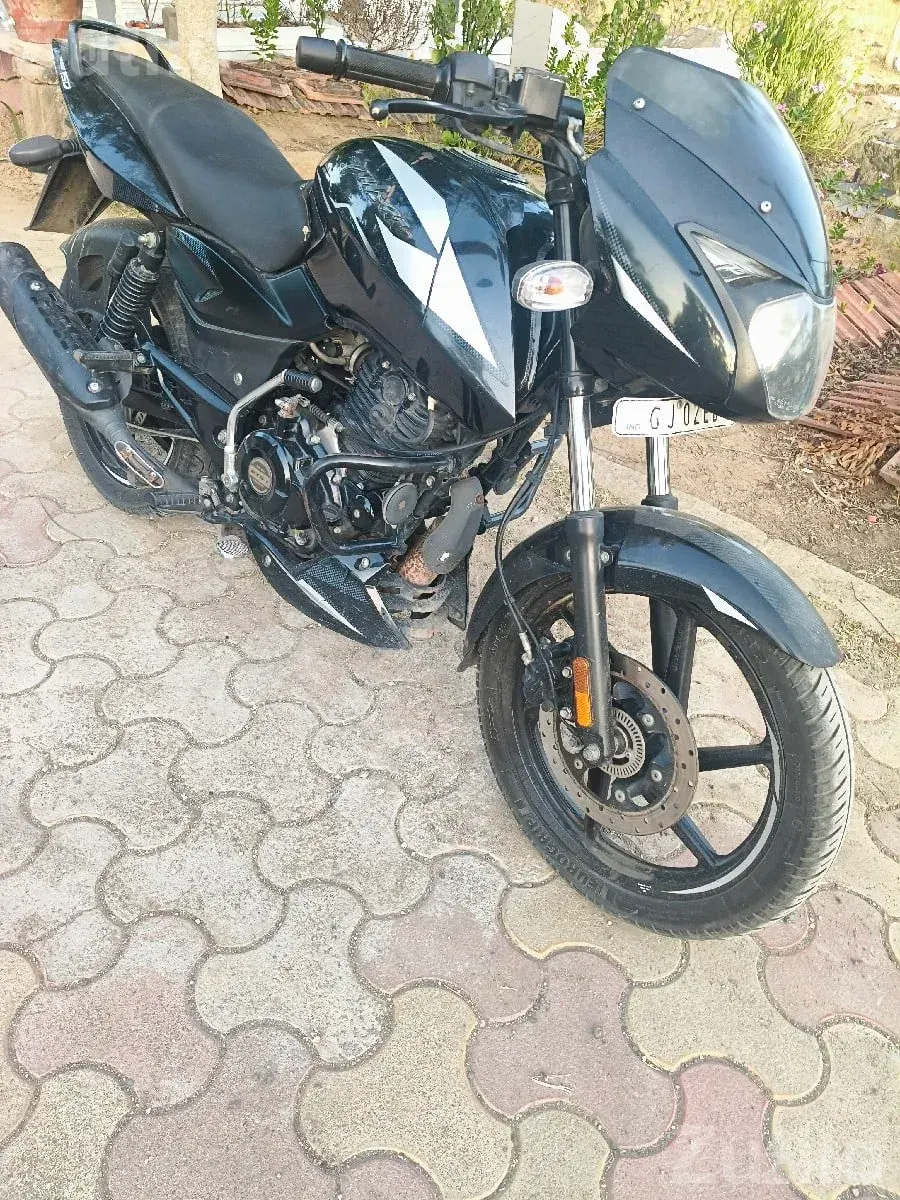 Bajaj Pulsar 150cc 2023 Single Owner Bike - Bikes - Bhanvad - Image 2