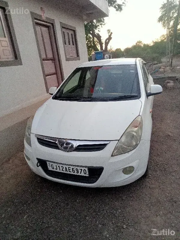 i 20 - Cars - Upleta - Image 2