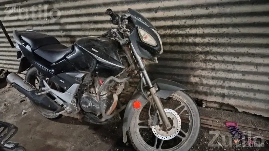 Hero CBZ Xtreme 2014 Bike with New Tyres - Bikes - Kunkavav - Image 5