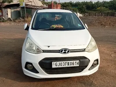 Hyundai i10 Grand White – Well Maintained Hyundai i10 Grand White – Well Maintained