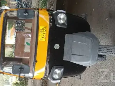 Piaggio Chhakda BS3 2012 Auto Rickshaw Piaggio Chhakda BS3 2012 Auto Rickshaw