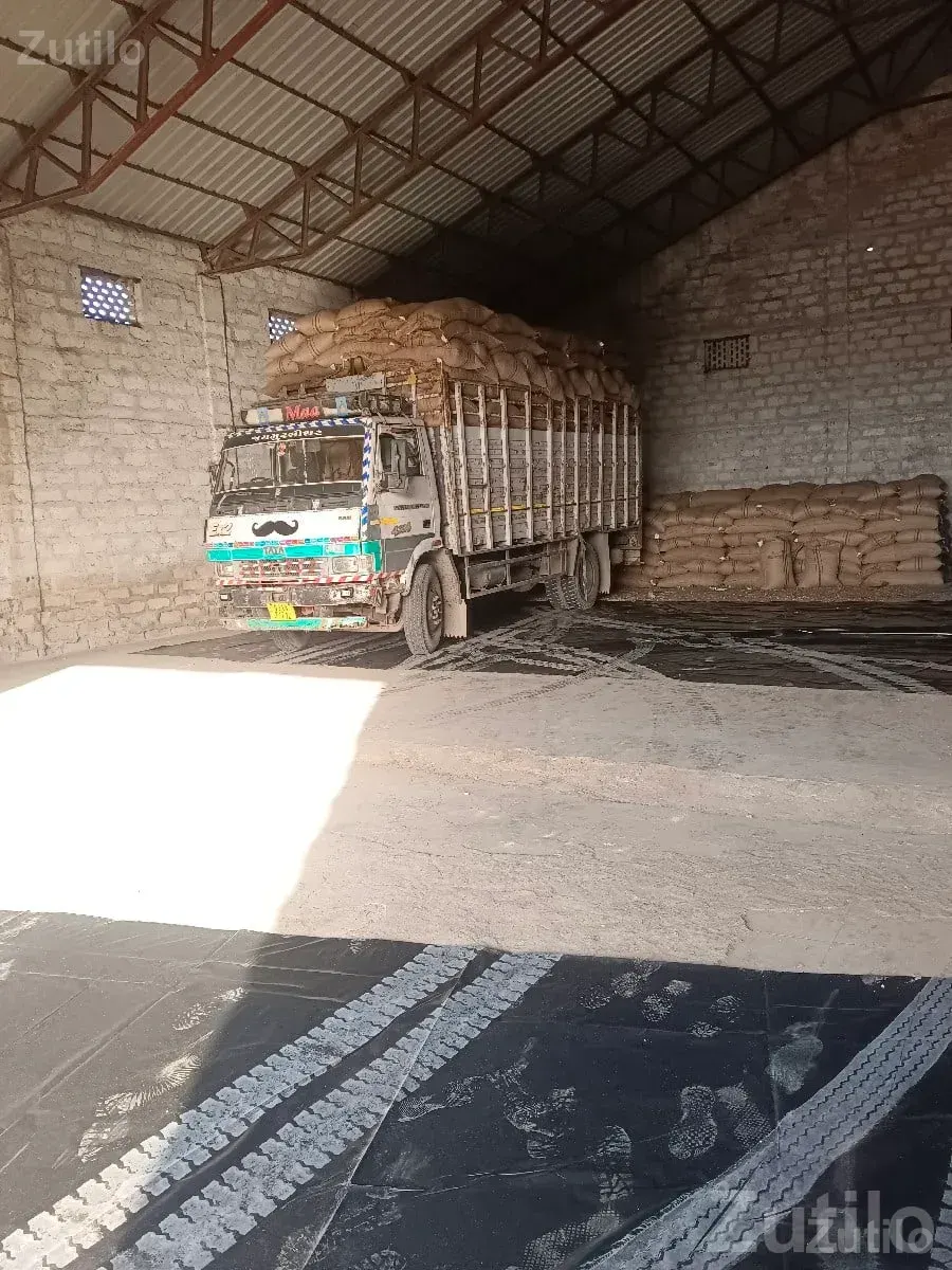 TATA 1109 Commercial Goods Truck for Sale - Trucks & Lorries - Manavadar - Image 2